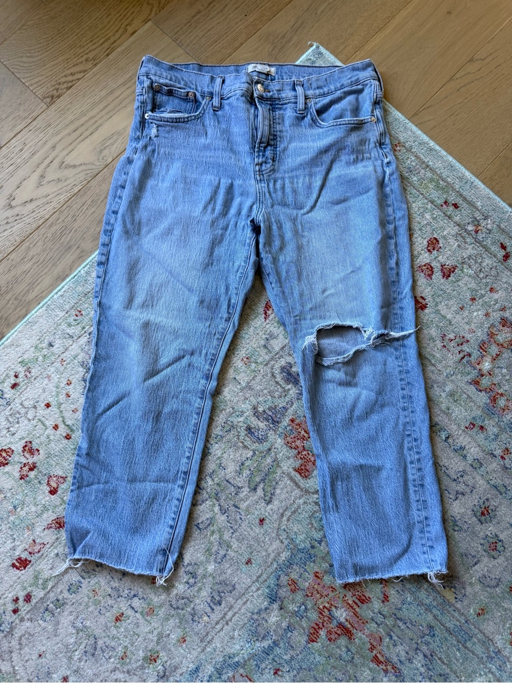 Madewell the Perfect Vintage Jeans with Knee Rip